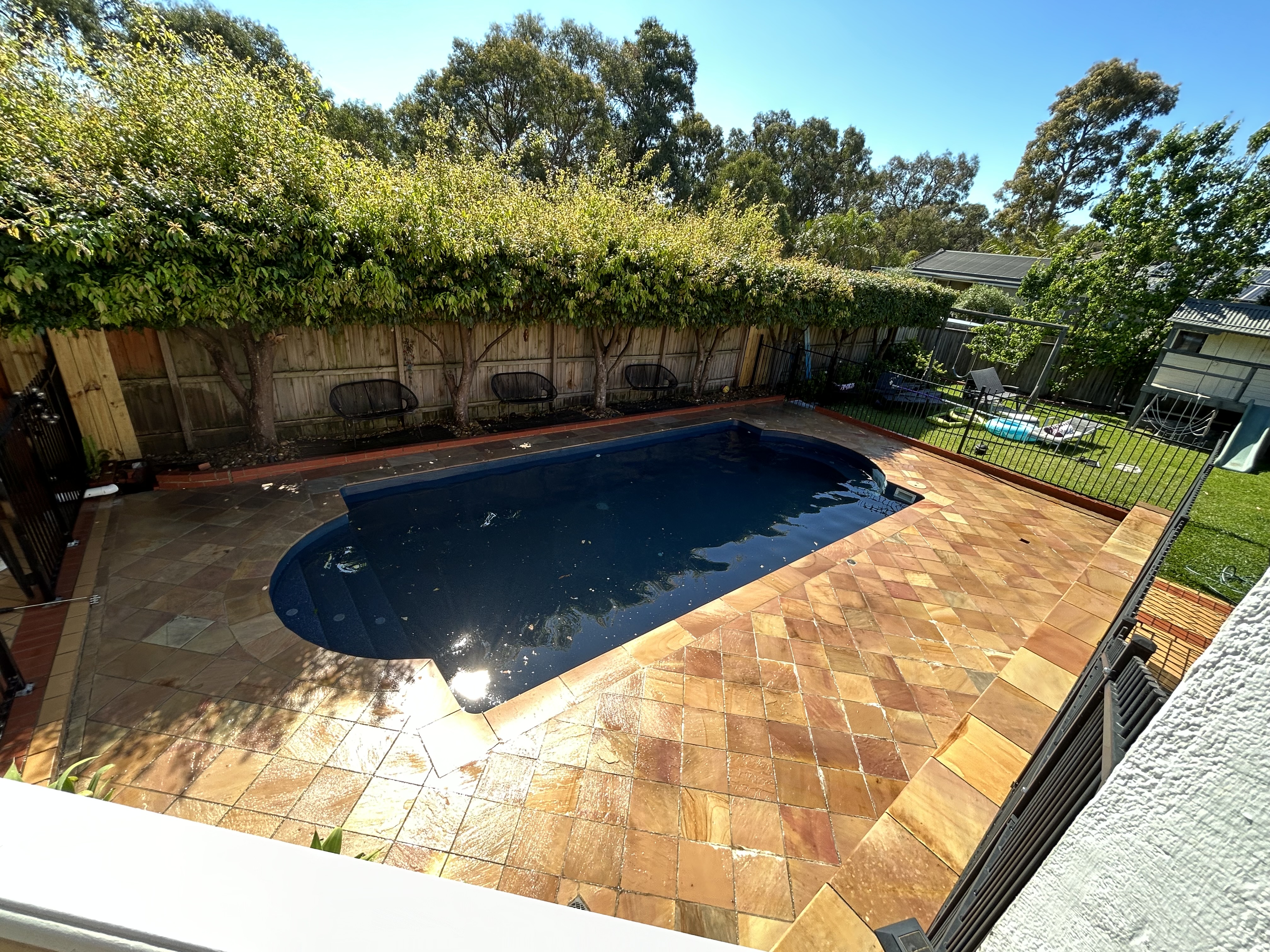 Great results with sandstone cleaning in Lysterfield Thumbnail